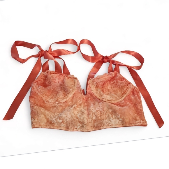 URBAN OUTFITTERS Out From Under COQUETTE Pink Cream Lace Corset Top Bow Straps - Picture 3 of 11